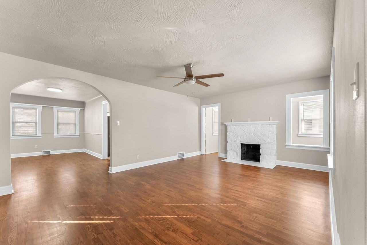 1540 S Campbell Ave - Photo 7 of 29