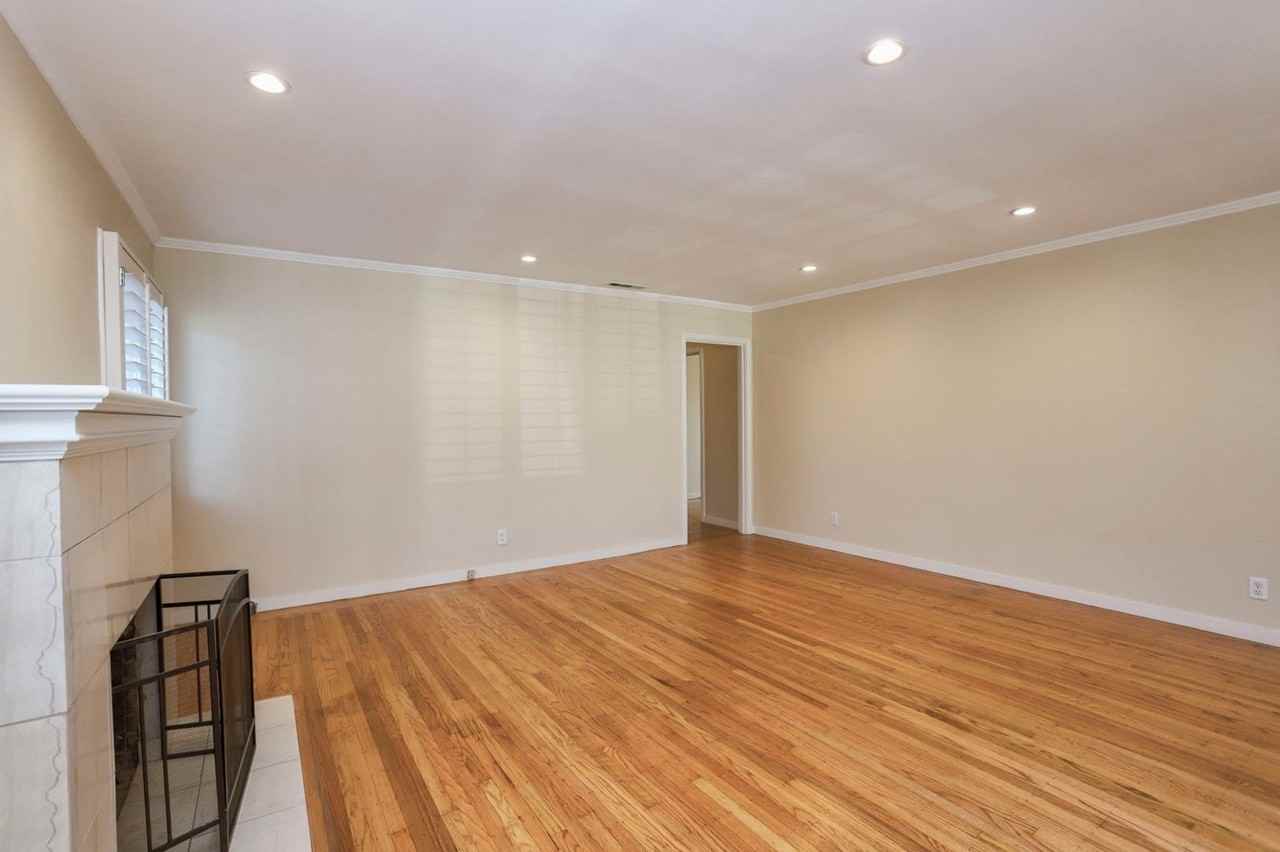 130 Nimitz Ave - Photo 6 of 25