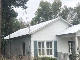 featured image of 125 Elenore St