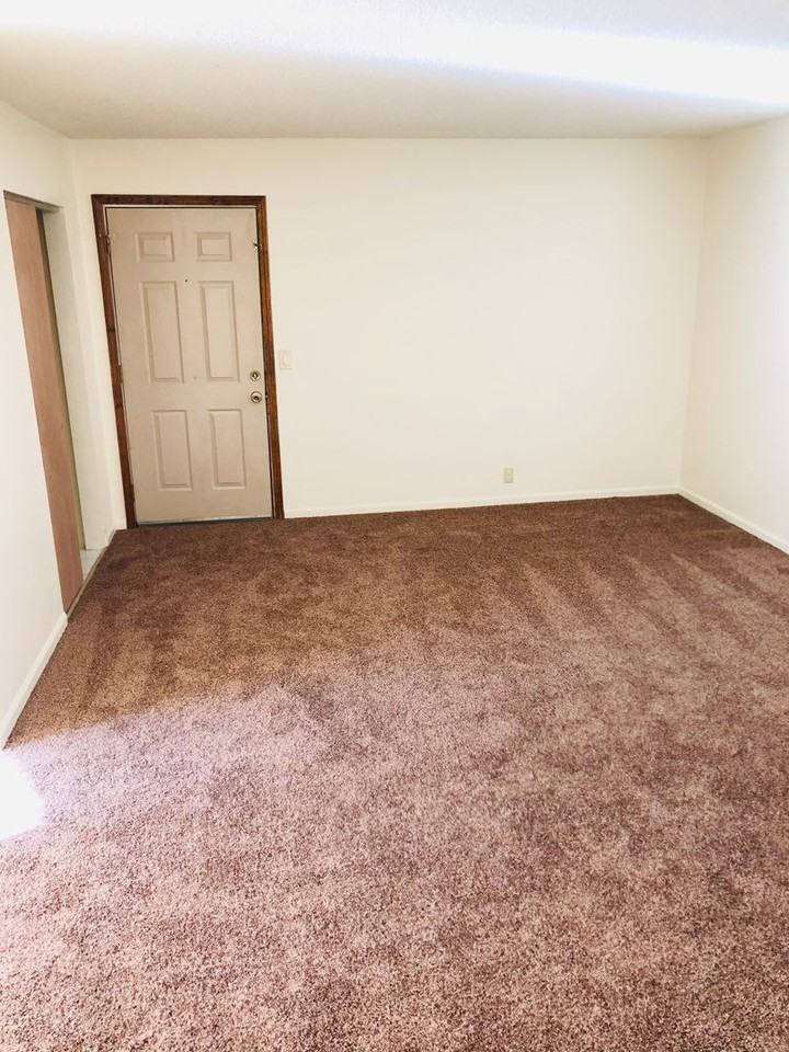 701 Dondee Dr #6 - Photo 2 of 12