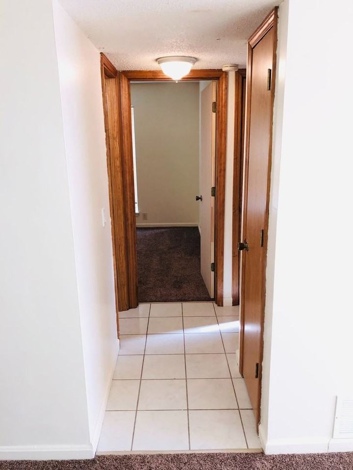 701 Dondee Dr #6 - Photo 7 of 12