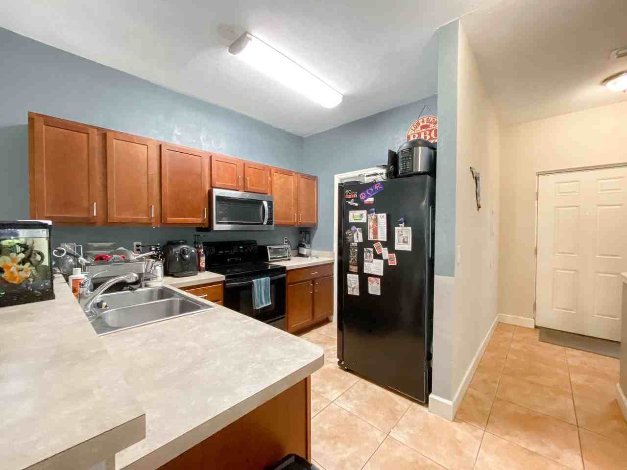 2927 Sw 35th Pl - Photo 6 of 19