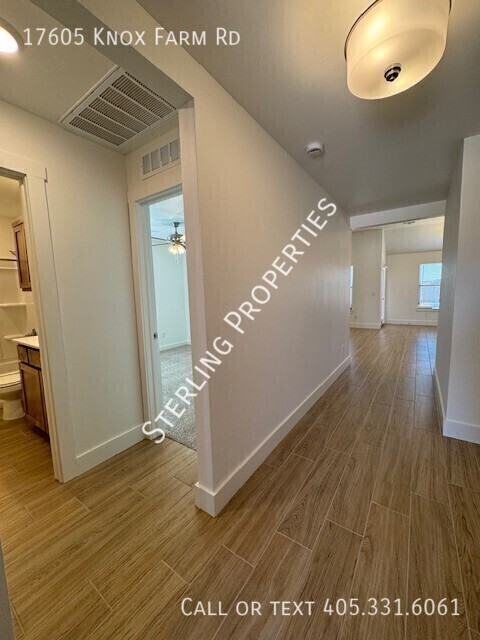 17605 Knox Farm Rd - Photo 4 of 27