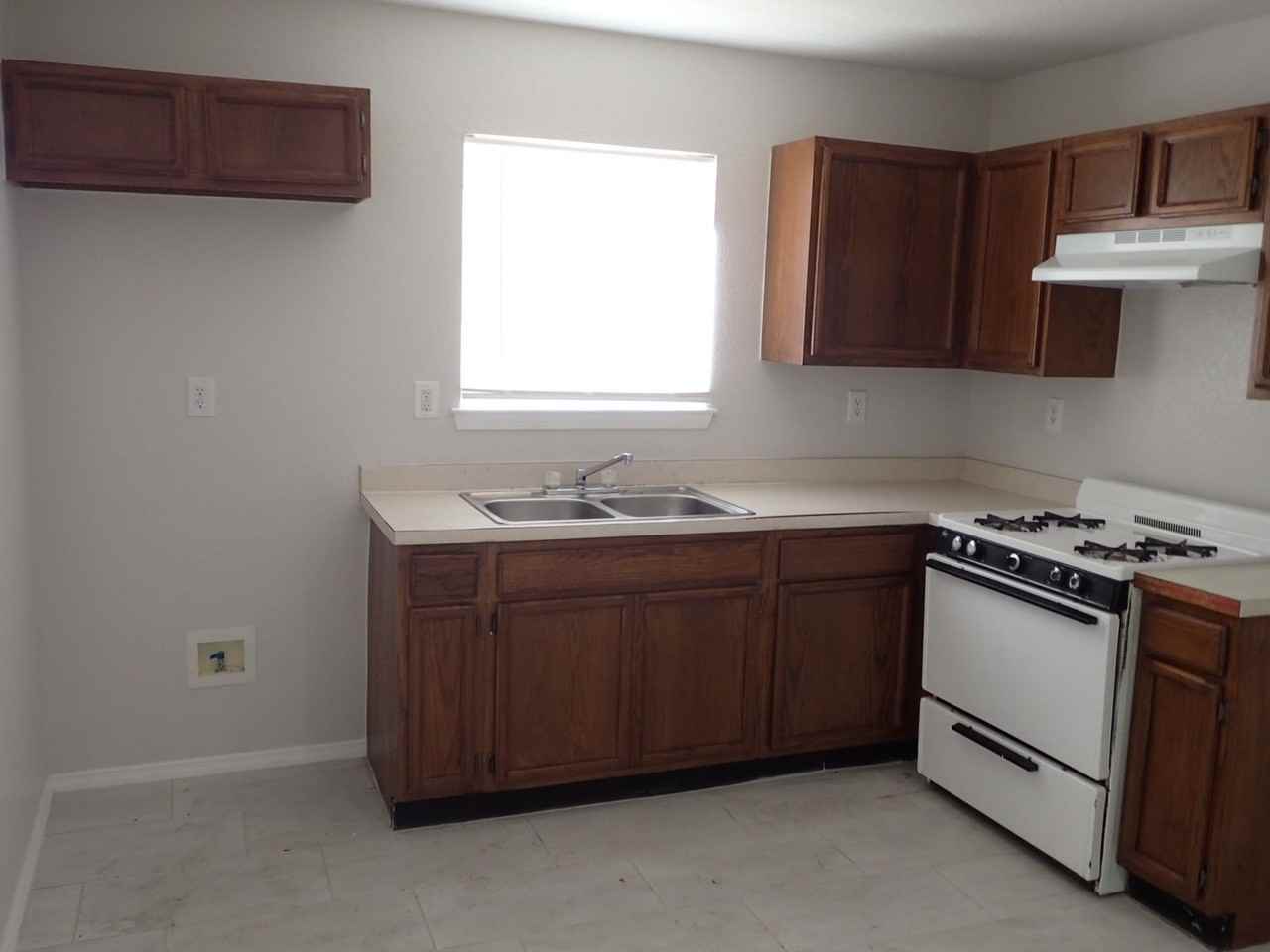 11749 Imperial Gem Ave - Photo 3 of 15