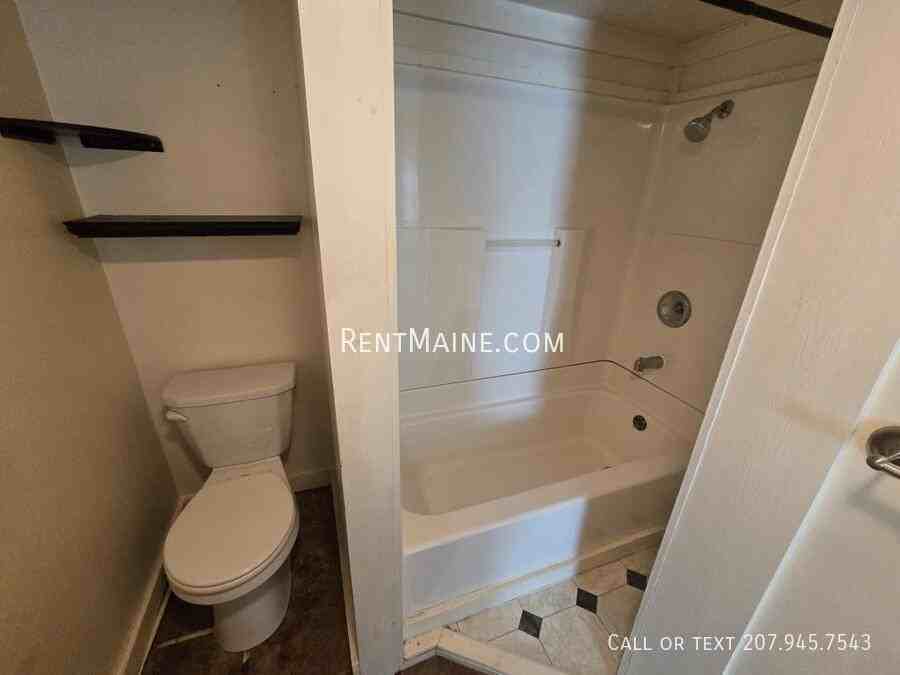 10 Otis St #1 - Photo 6 of 7