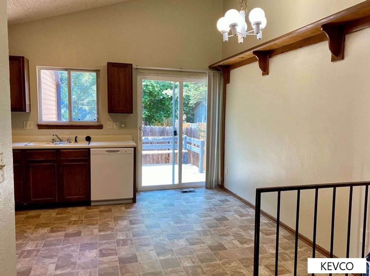 1212 Nez Perce Way - Photo 6 of 24