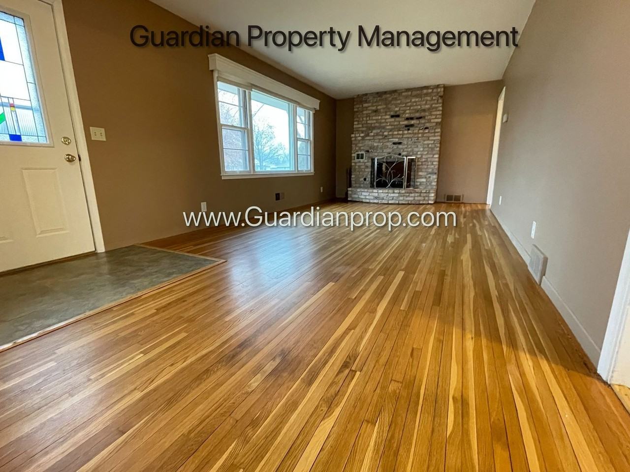 9107 13th Ave S - Photo 4 of 20