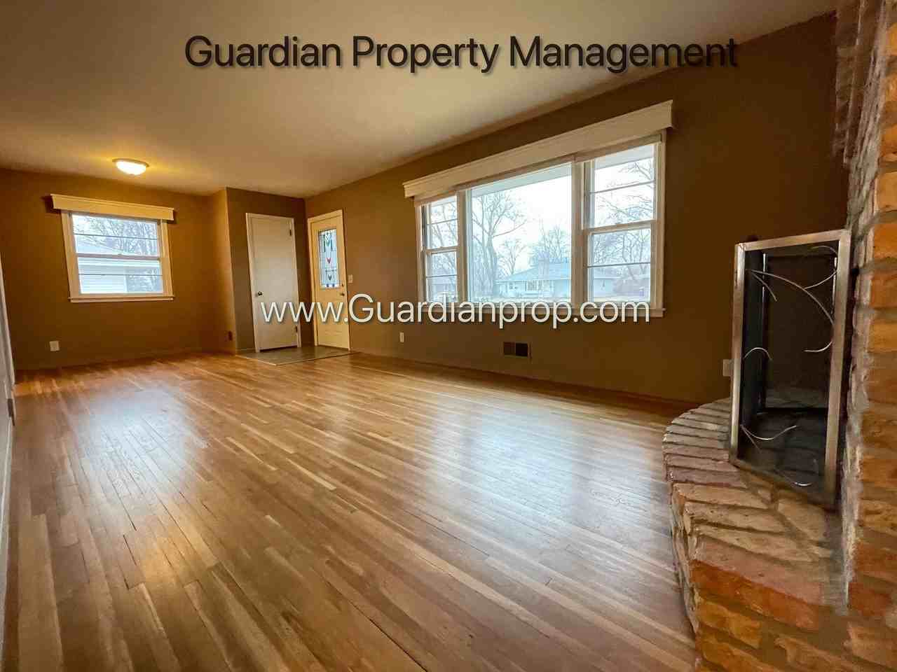 9107 13th Ave S - Photo 5 of 20