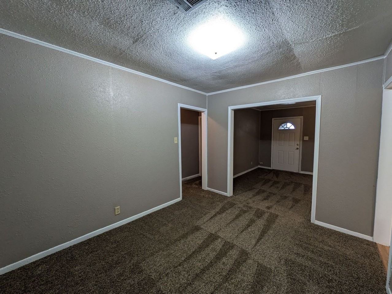 3100 30th St - Photo 4 of 17