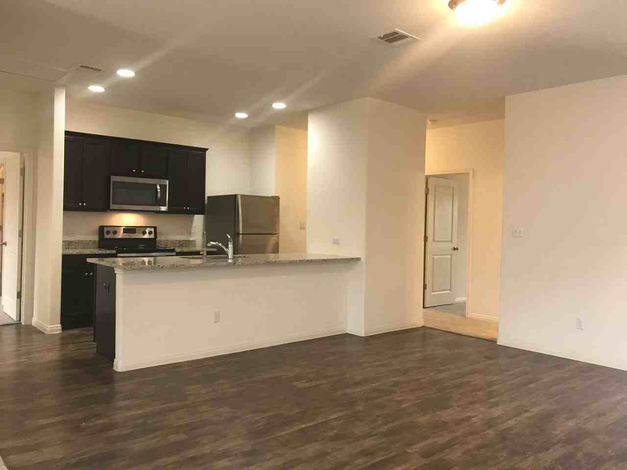 13921 Mark Christopher Way - Photo 4 of 16