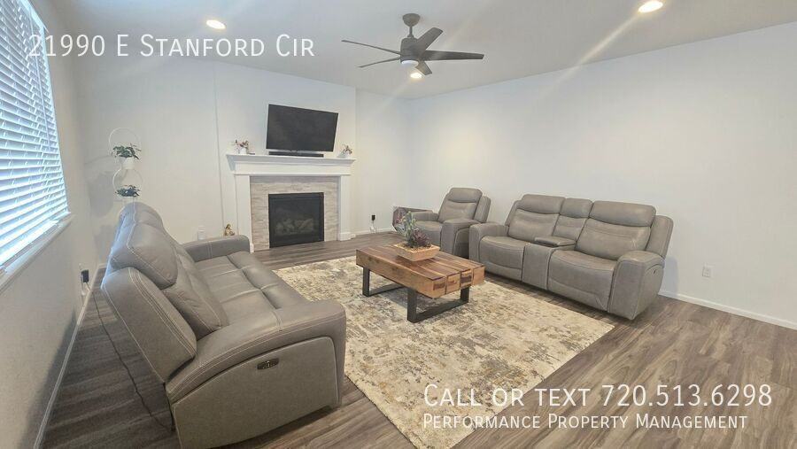 21990 E Stanford Cir - Photo 6 of 30