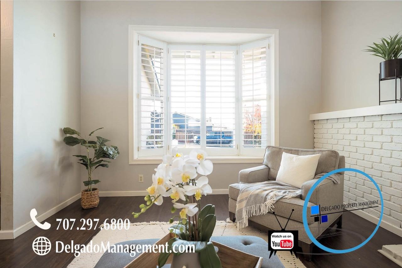 525 Cambridge Dr - Photo 4 of 46