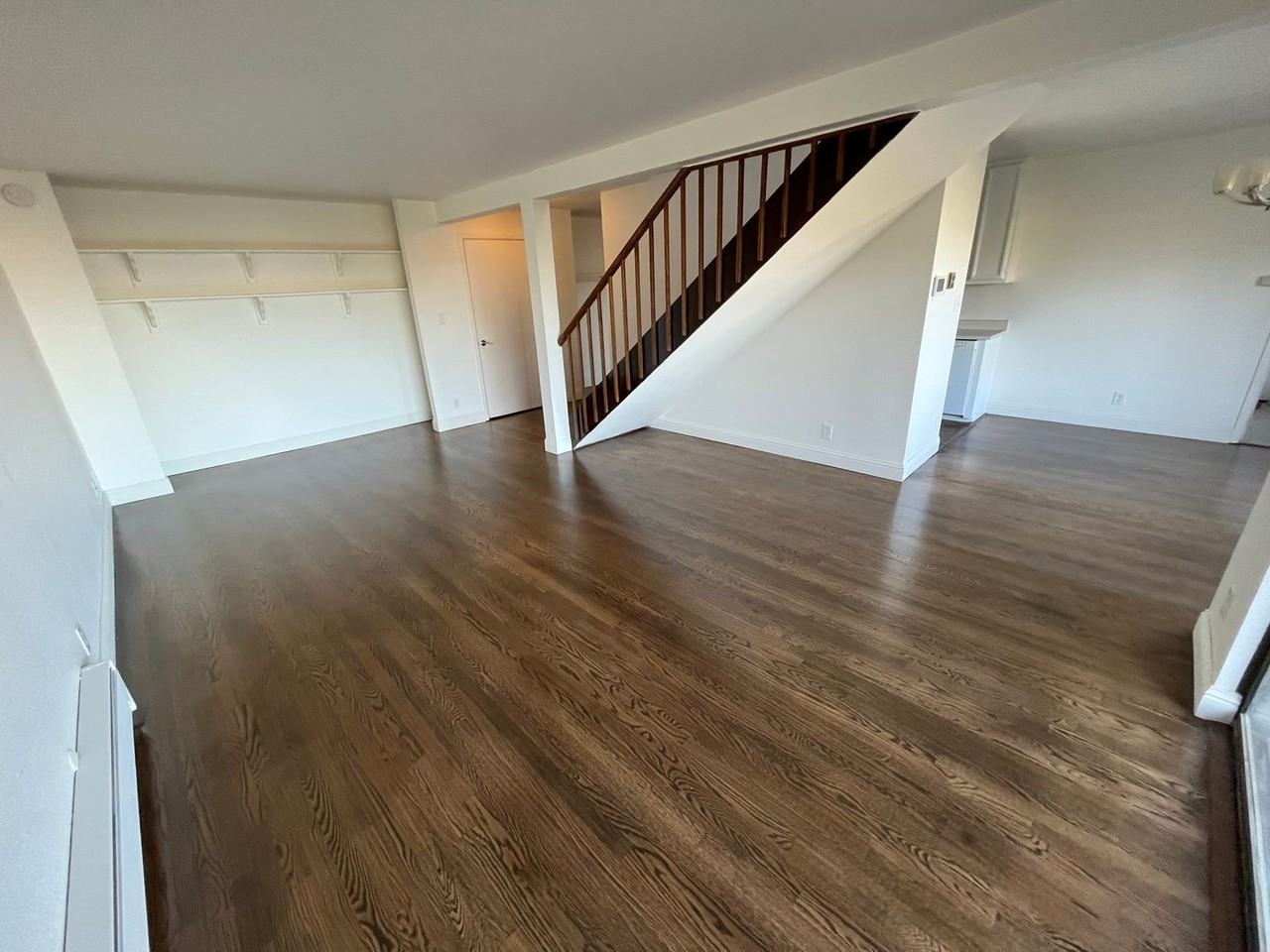 185 Villa Ter - Photo 7 of 28