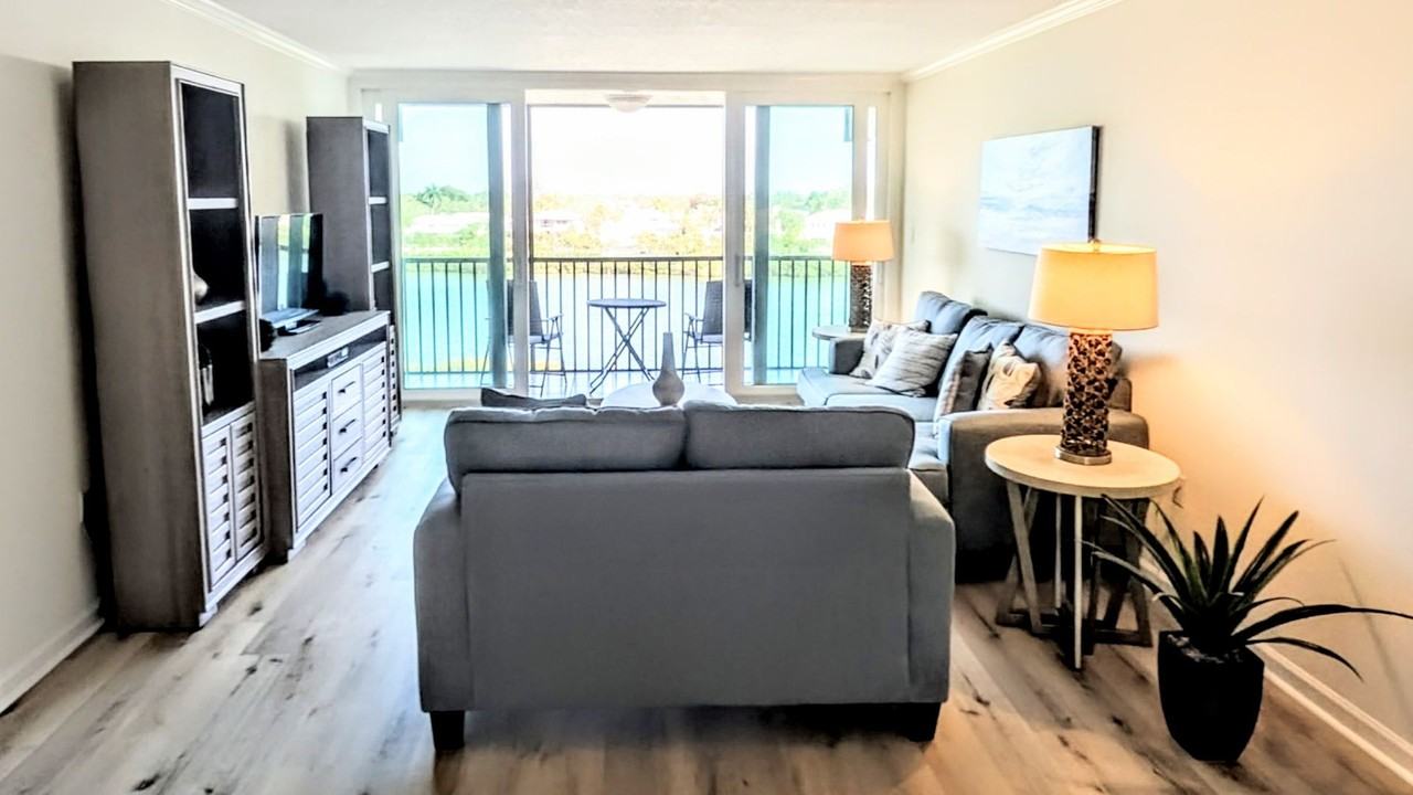 3240 Gulf Of Mexico Dr #B504 - Photo 4 of 50