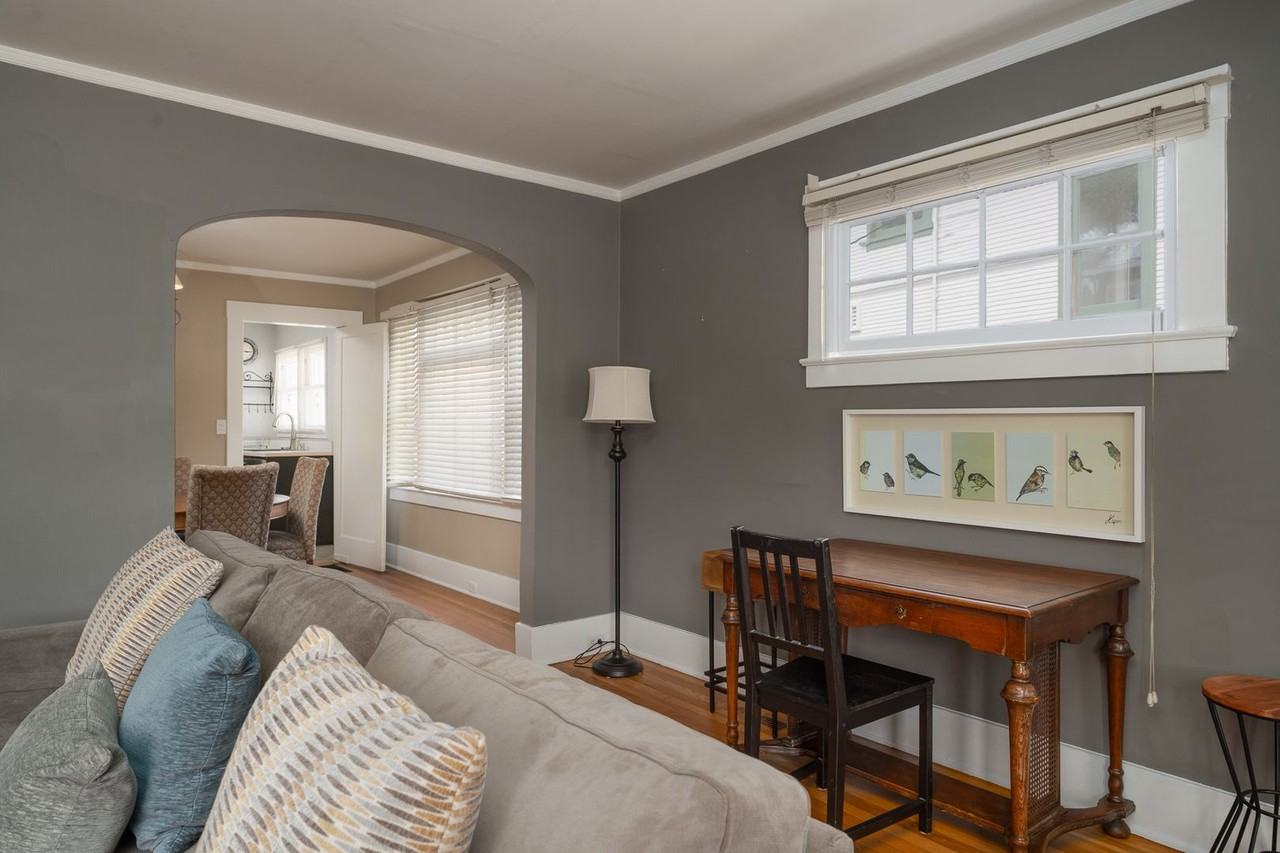 744/746 Lighthouse Avenue - Photo 5 of 20