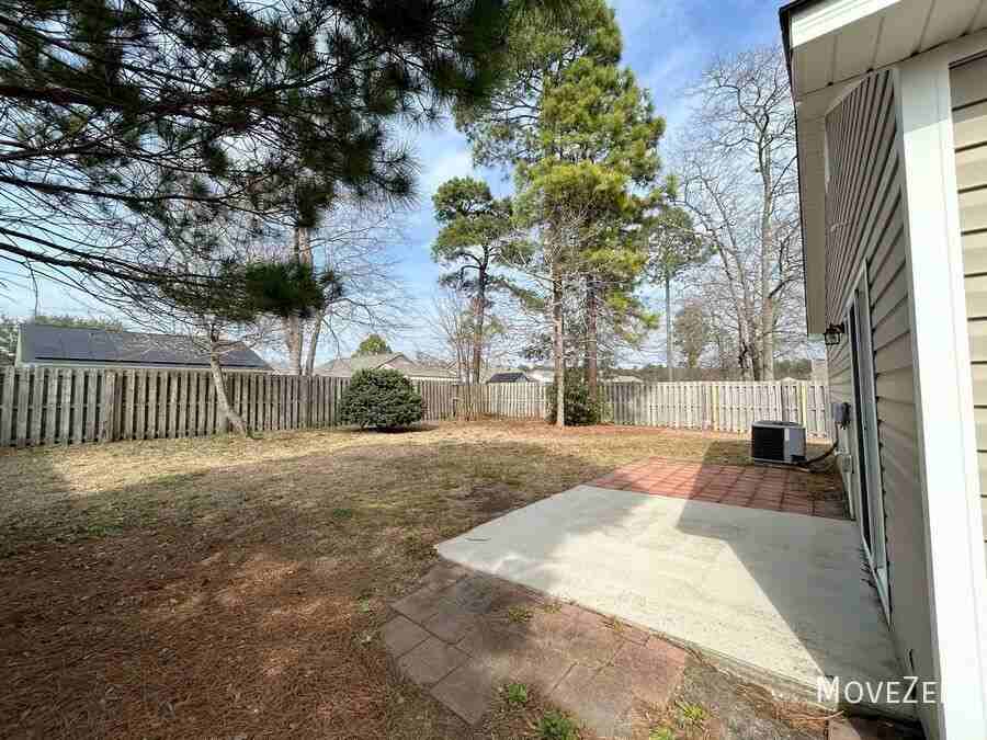 2039 Southern Pine Dr - Photo 7 of 31
