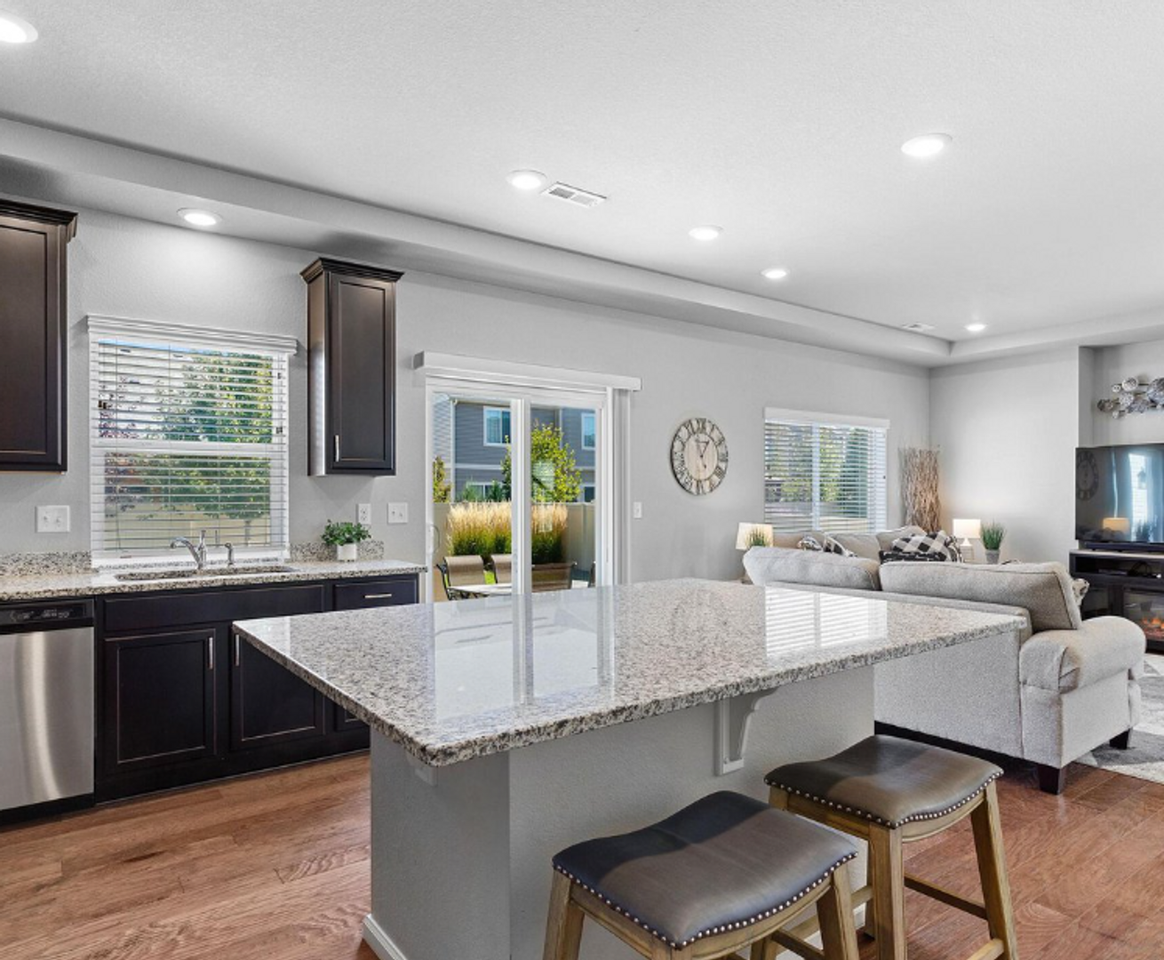 3641 Candlewood Dr - Photo 5 of 21