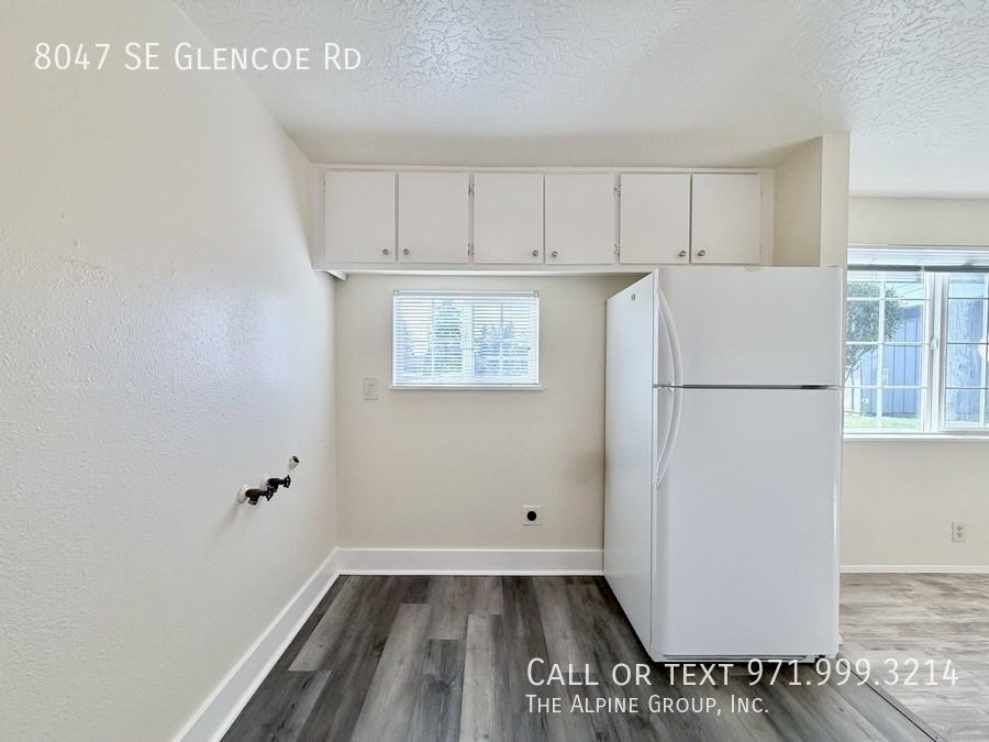 8047 Se Glencoe Rd - Photo 7 of 17