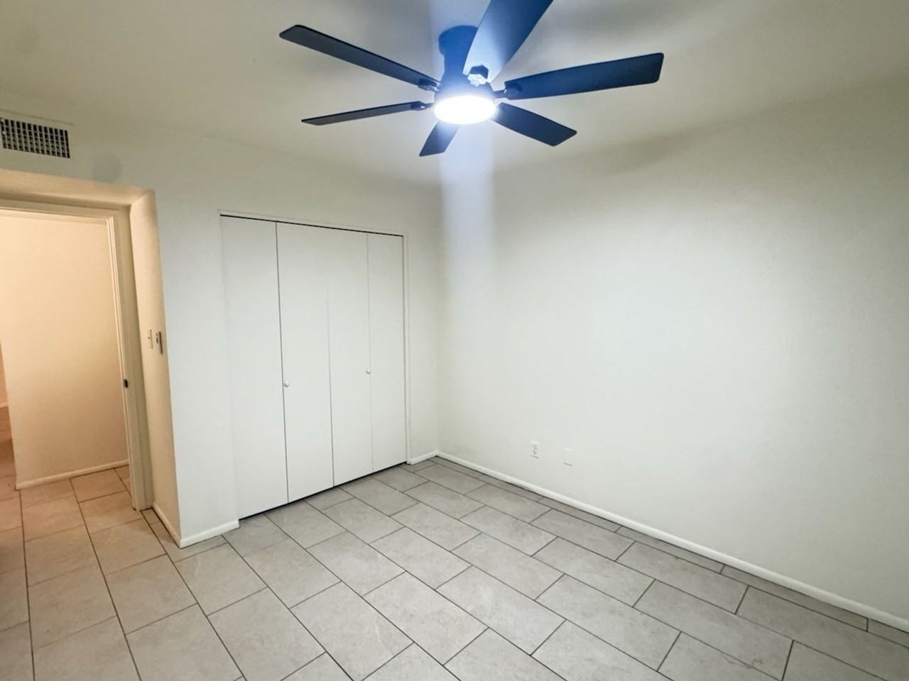 4816 S Taylor Dr - Photo 7 of 24