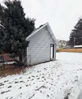 featured image of 323 Hughes St