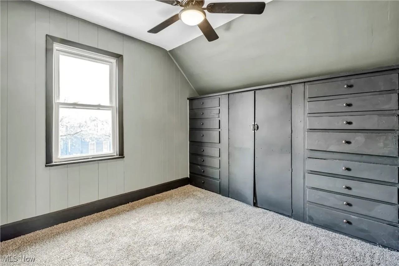 3112 W 100th St - Photo 7 of 19