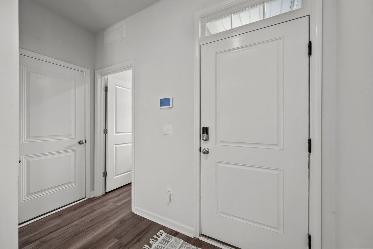 207 Airlie Vista Ln - Photo 5 of 50