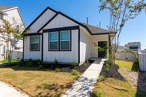 featured image of 350 Fabion St