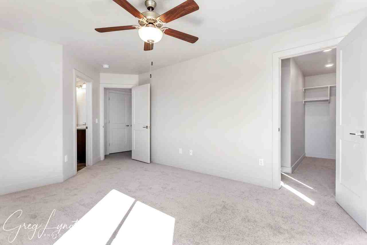 2675 E 450 N #37 - Photo 5 of 11