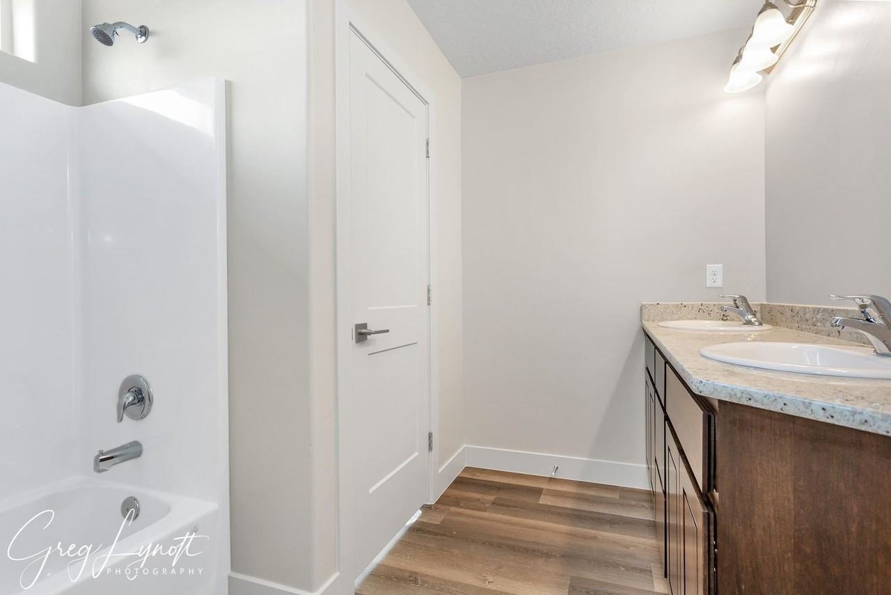 2675 E 450 N #37 - Photo 7 of 11