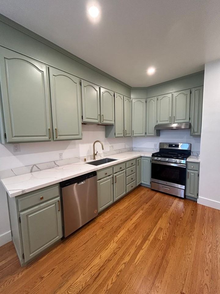 3244 Balboa St - Photo 2 of 17