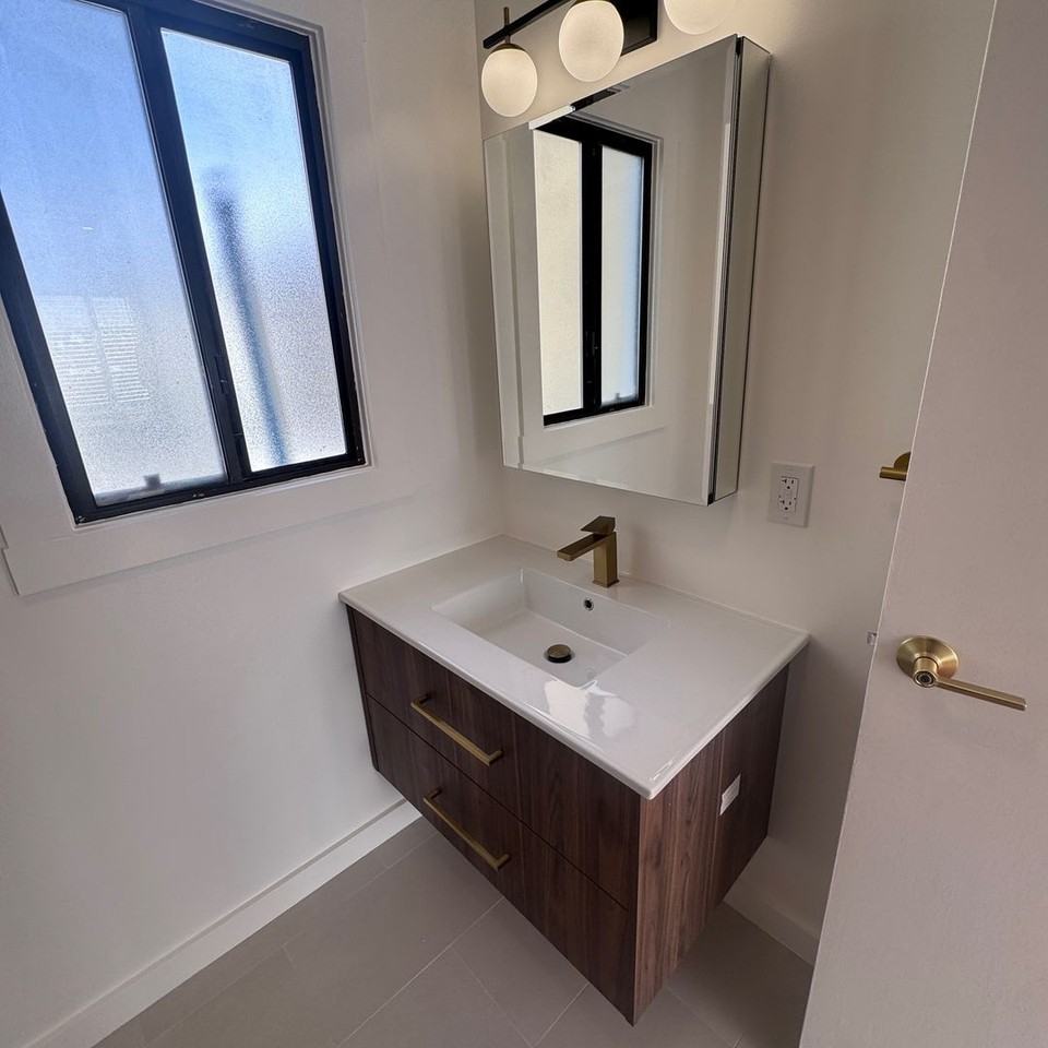 3244A Balboa St - Photo 6 of 8