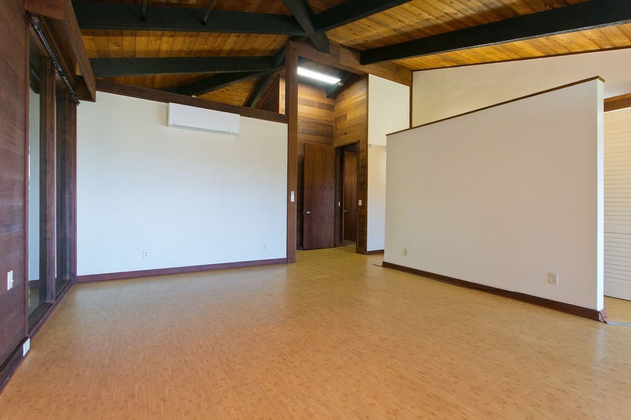 2380 Round Top Dr - Photo 5 of 24