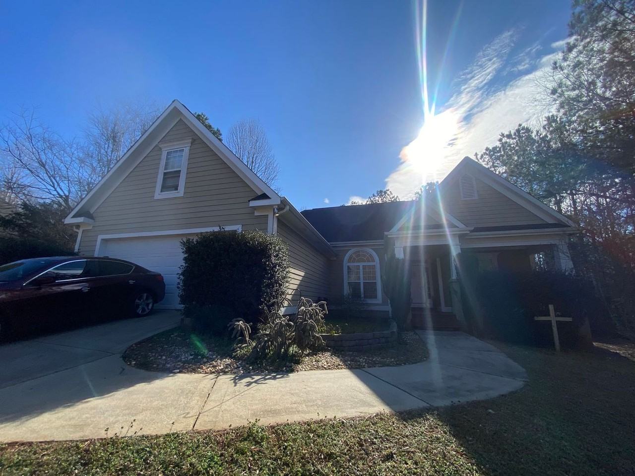 281 E Creek Bnd - Photo 2 of 14