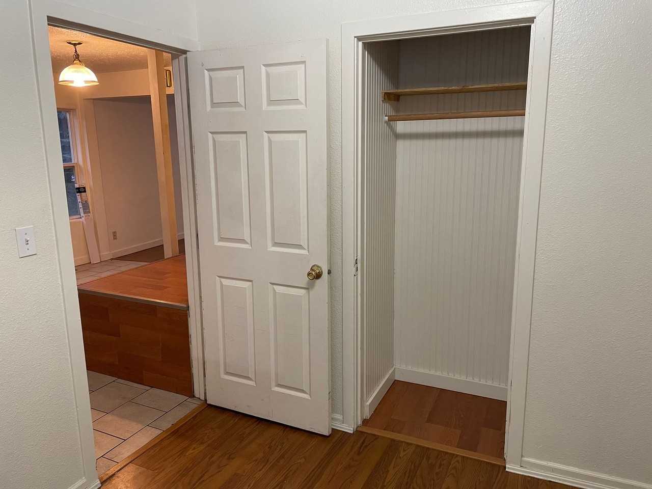 616 S Washington St - Photo 7 of 16