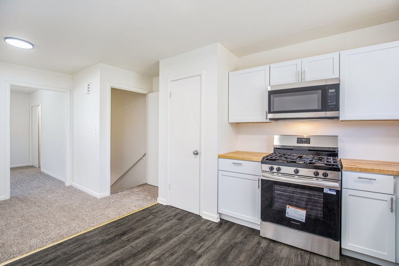 Estes on Ash - Photo 7 of 30