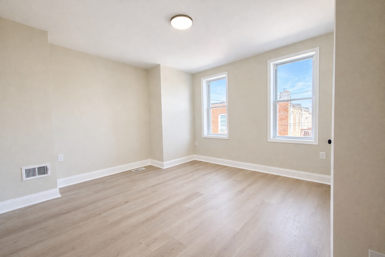 29 N Ellwood Ave - Photo 6 of 18