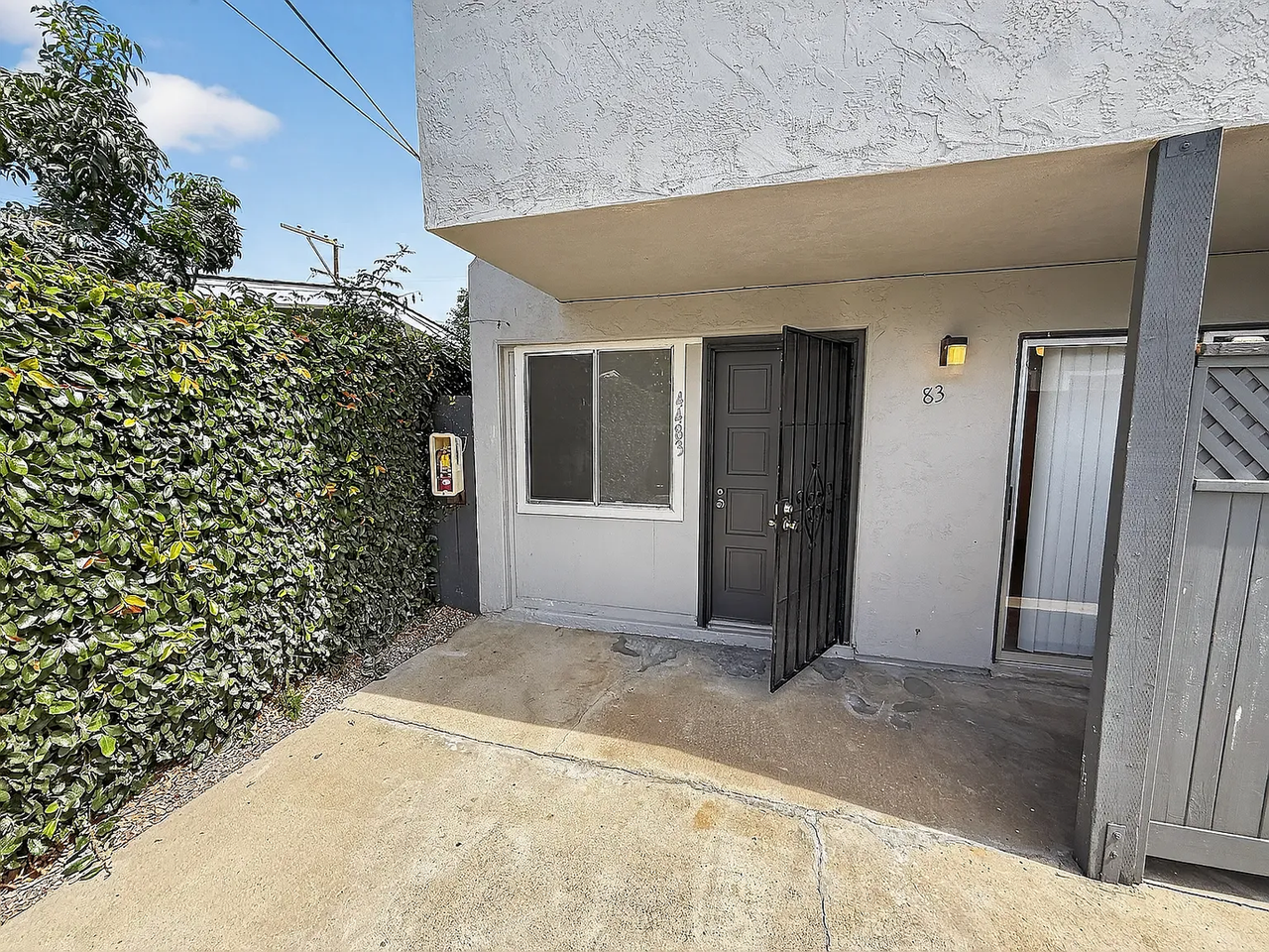 4475 Bond St - Photo 2 of 25