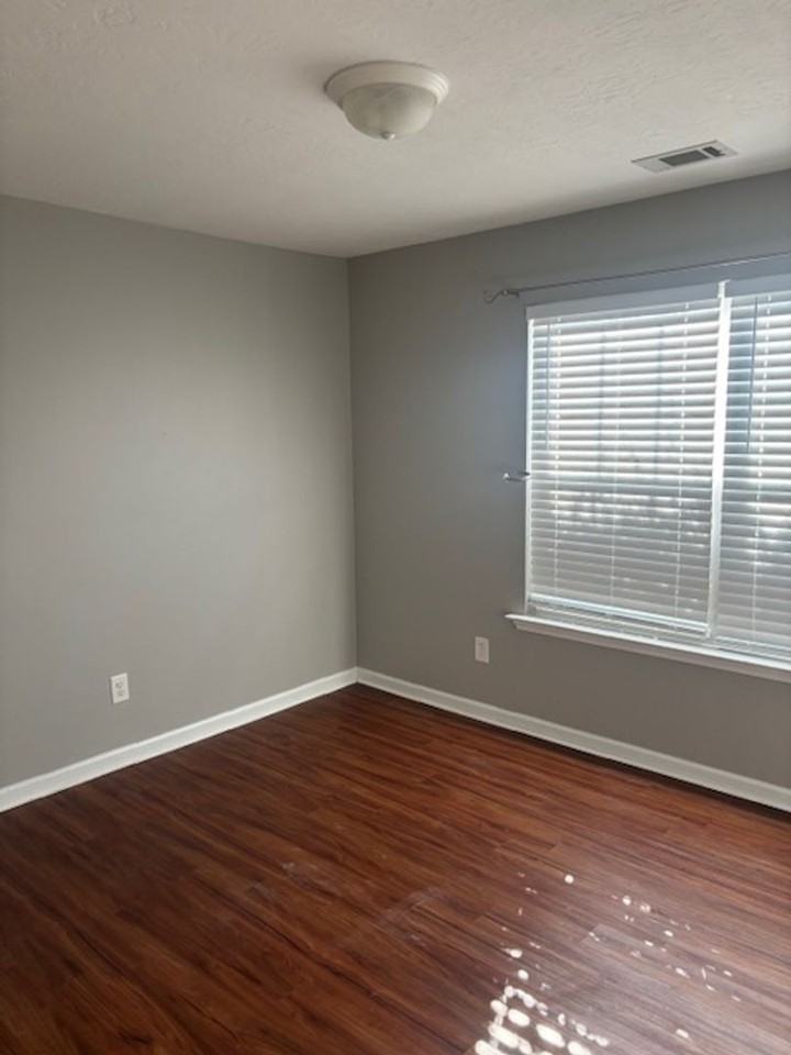 2142 Winding Trail Rd - Photo 6 of 11