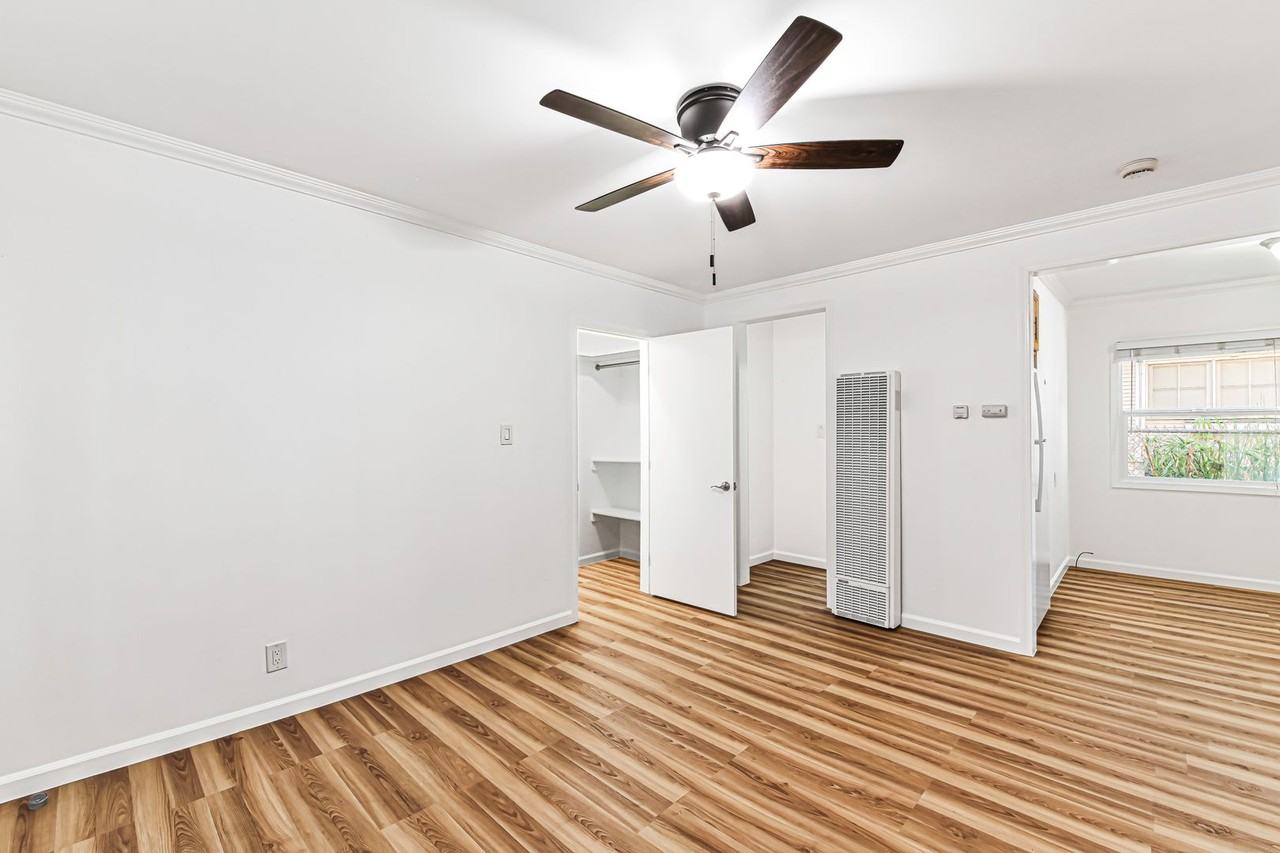 1631 E 4th St - Photo 2 of 28