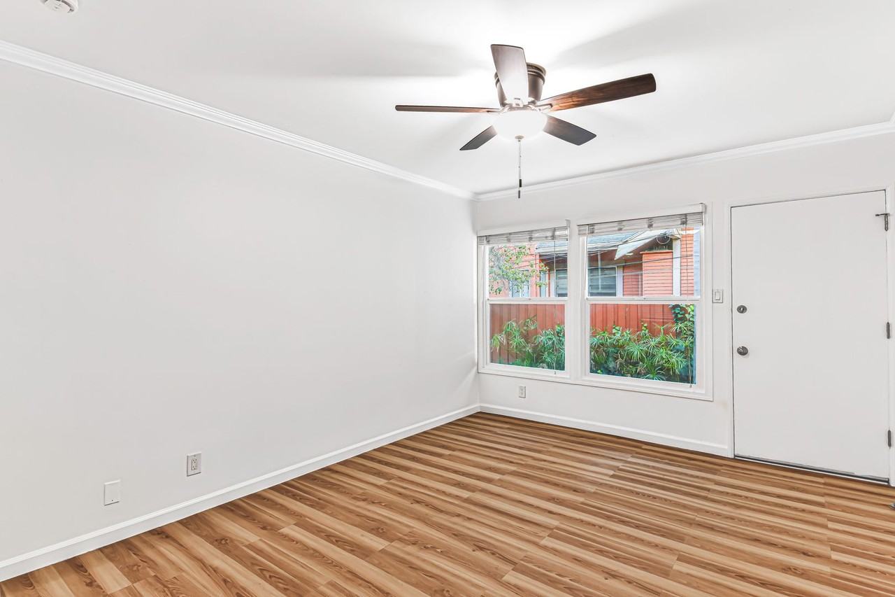 1631 E 4th St - Photo 4 of 28