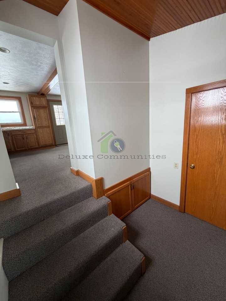 15489 16th Ave - Photo 2 of 12