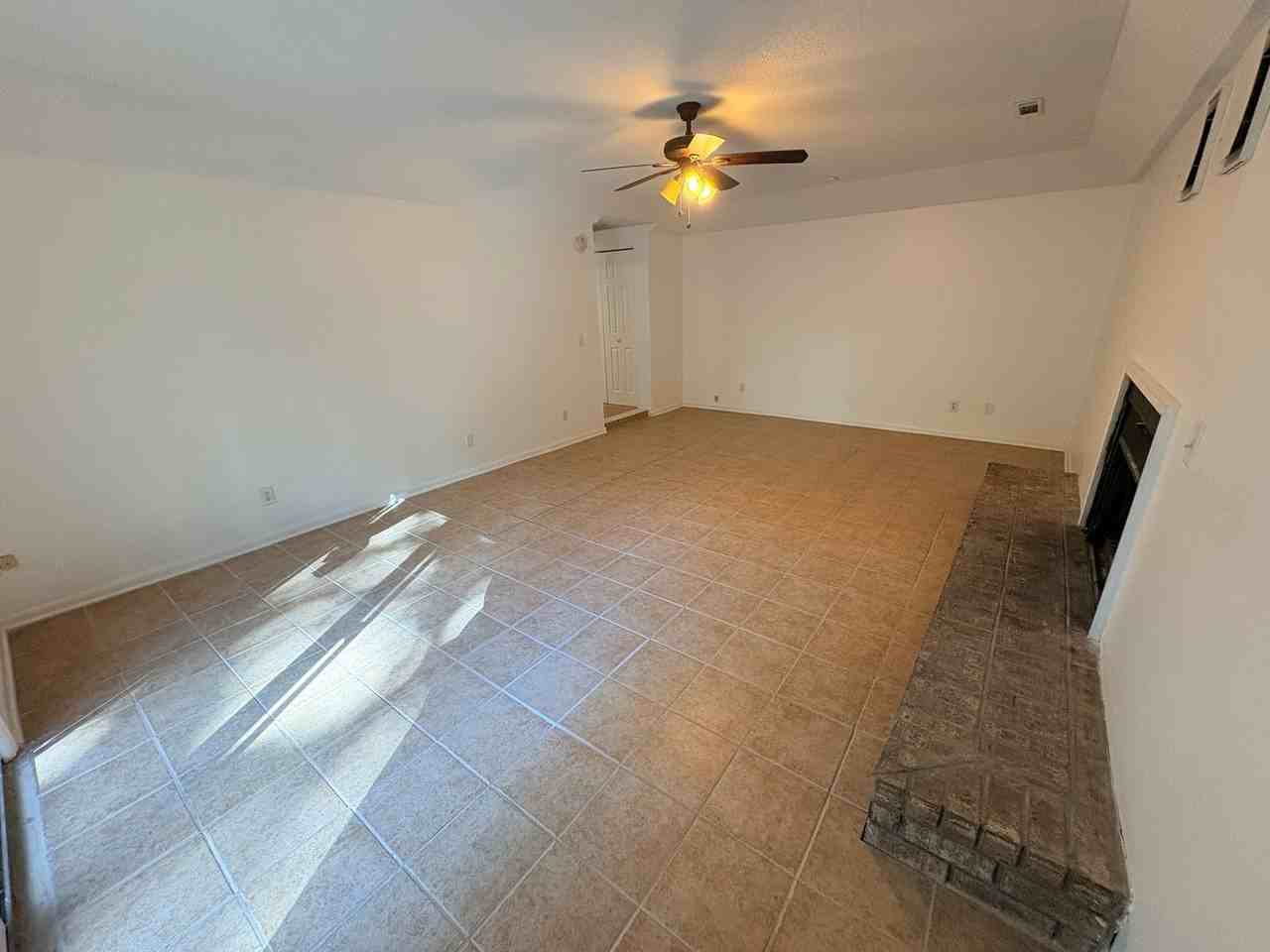 44 Oakview Rd - Photo 3 of 37