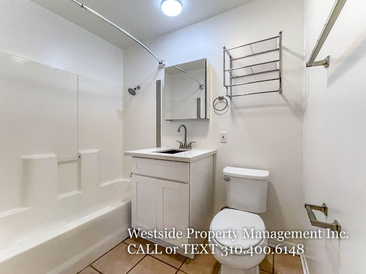 1117 3rd St #16 - Photo 4 of 13