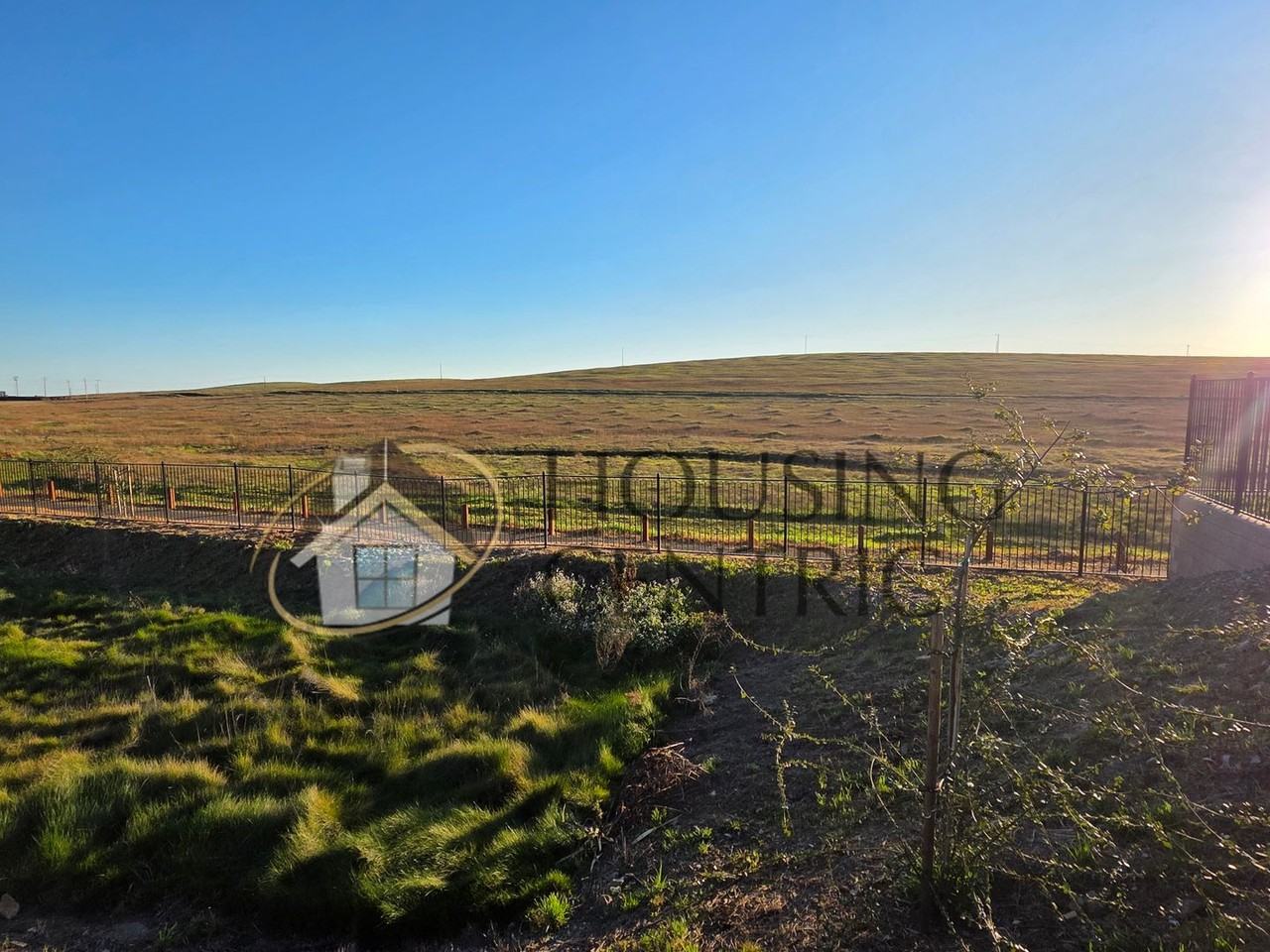 590 San Sorrento St - Photo 6 of 50