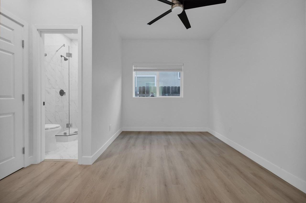 4554 North Ave - Photo 4 of 12