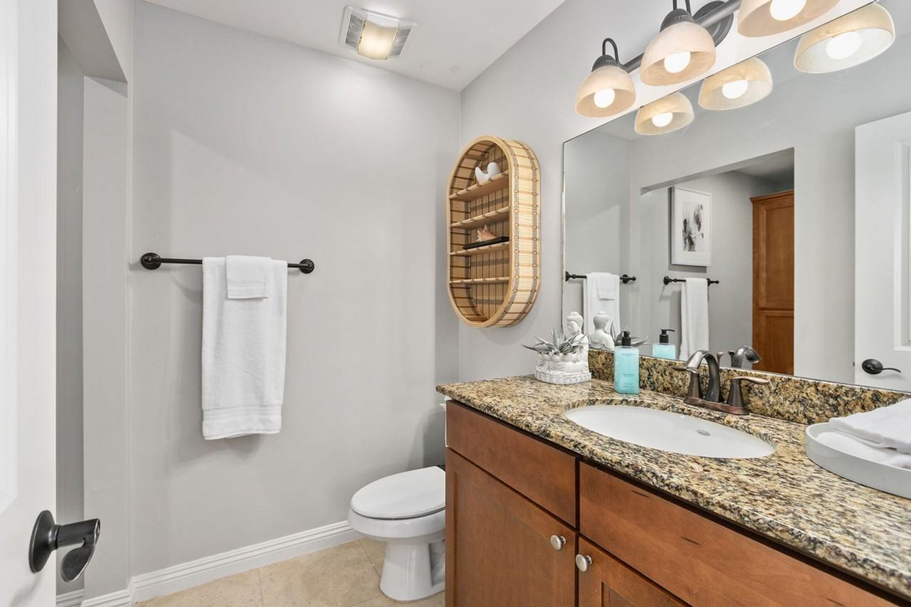 3745 Mission Blvd - Photo 4 of 25