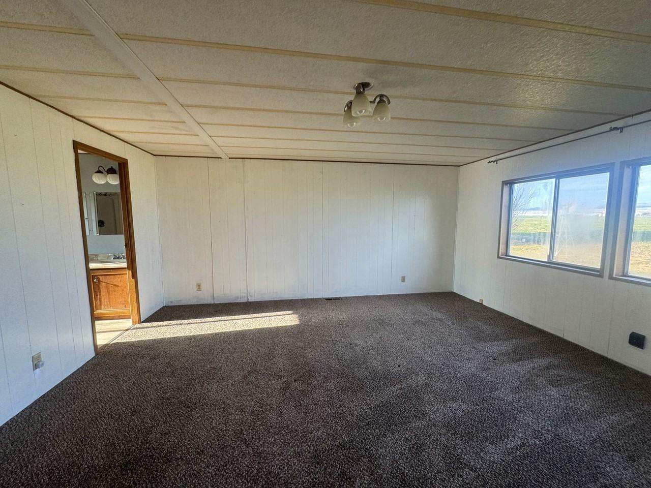 7021 Road 9 Nw - Photo 4 of 10