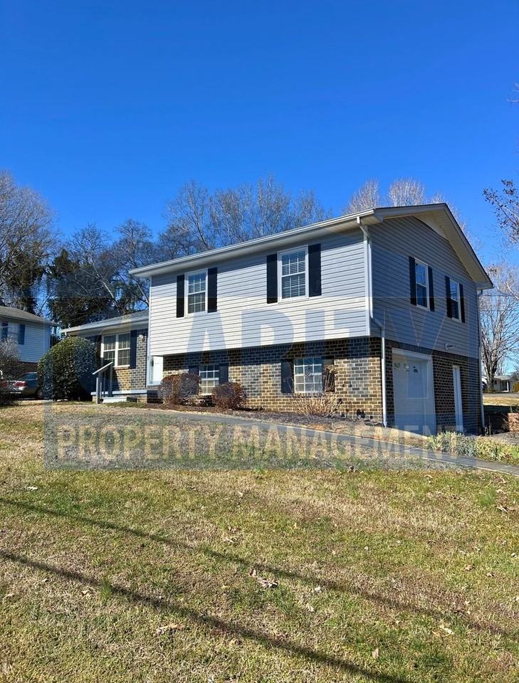 286 Gardenia Ave Nw - Photo 2 of 28