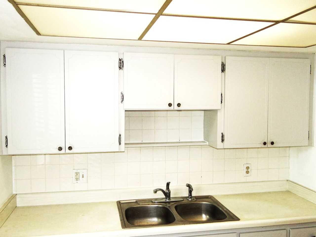 1433 S Belcher Rd - Photo 4 of 13