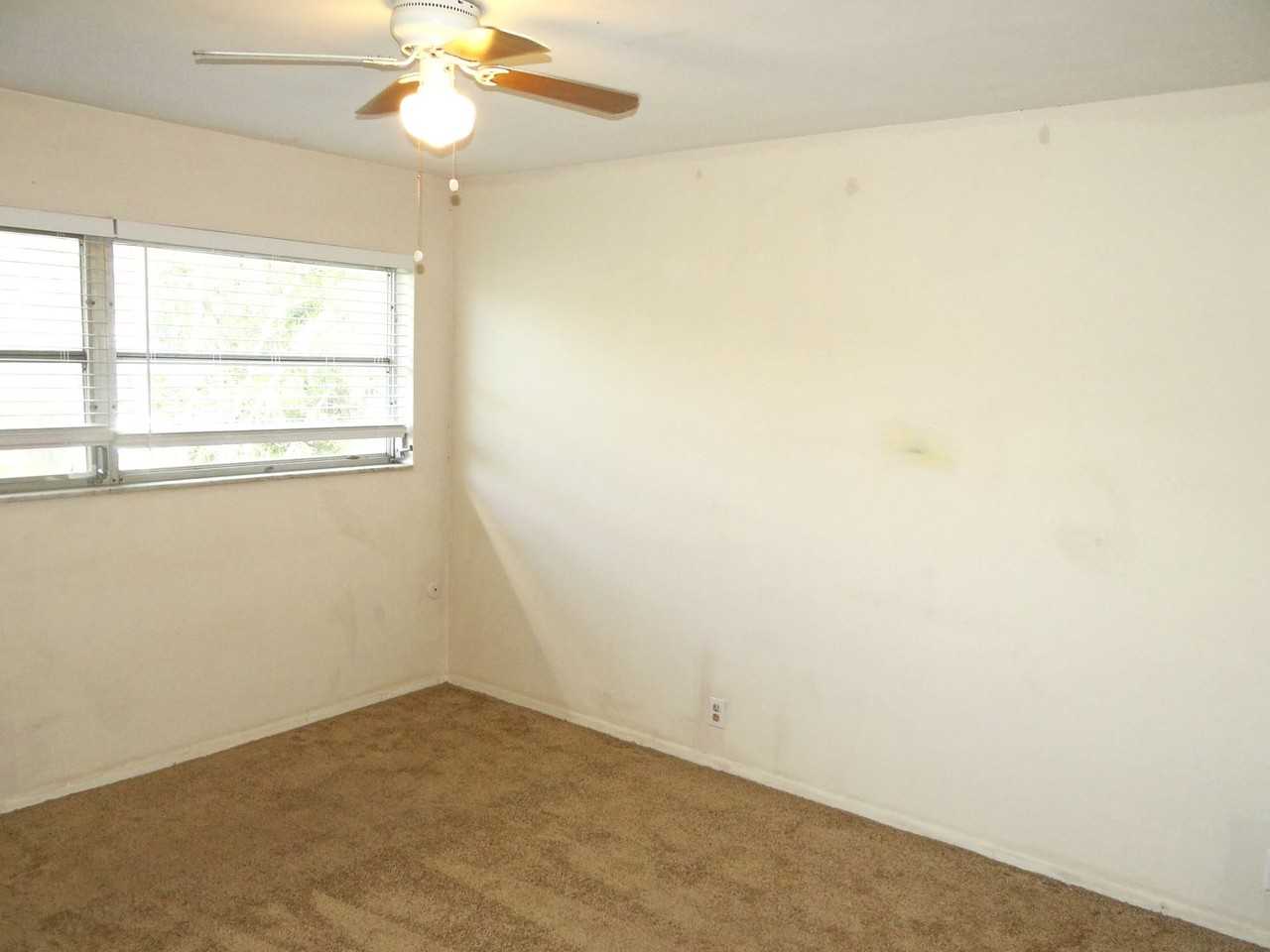 1433 S Belcher Rd - Photo 6 of 13